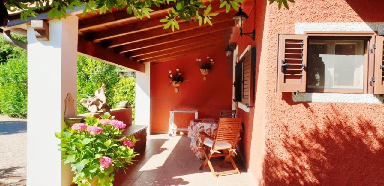 "Sa Domo De Sos Aranzos" Villa Santa Maria la Palma Eksteriør billede